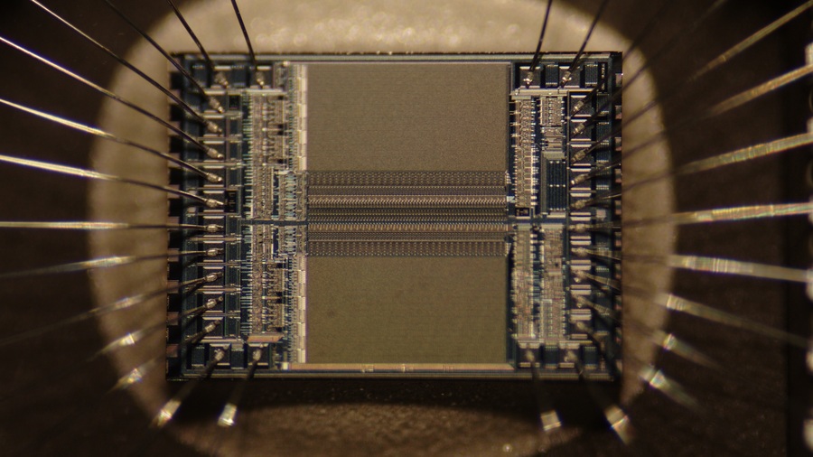 抗量子安全启动：NIST SP 800-208 固件信任根